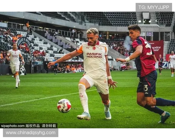 迪马济奥：加拉塔萨雷与恰尔汗奥卢未进行任何接触