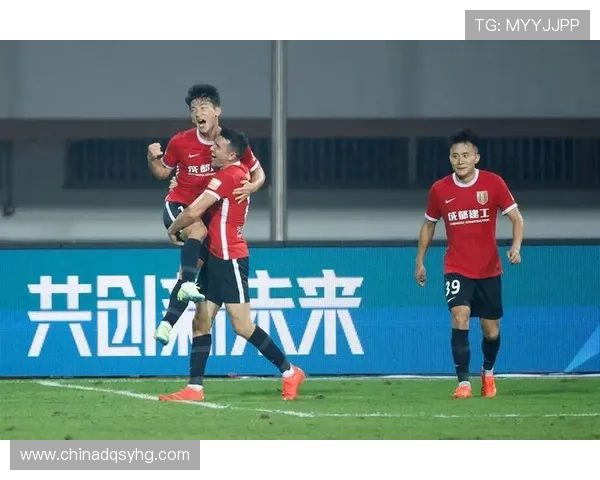 韦世豪首次中超单场三次助攻成成都队史助攻帽子戏法第一人