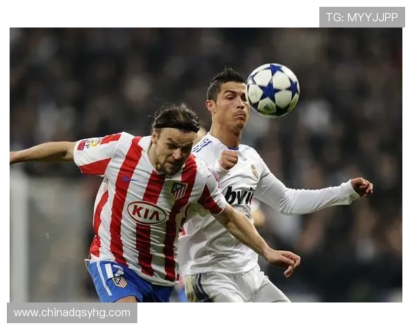 乌媒曝弗兰老将赛遭重撞意外断三肋骨事件引发球迷广泛关注热议中